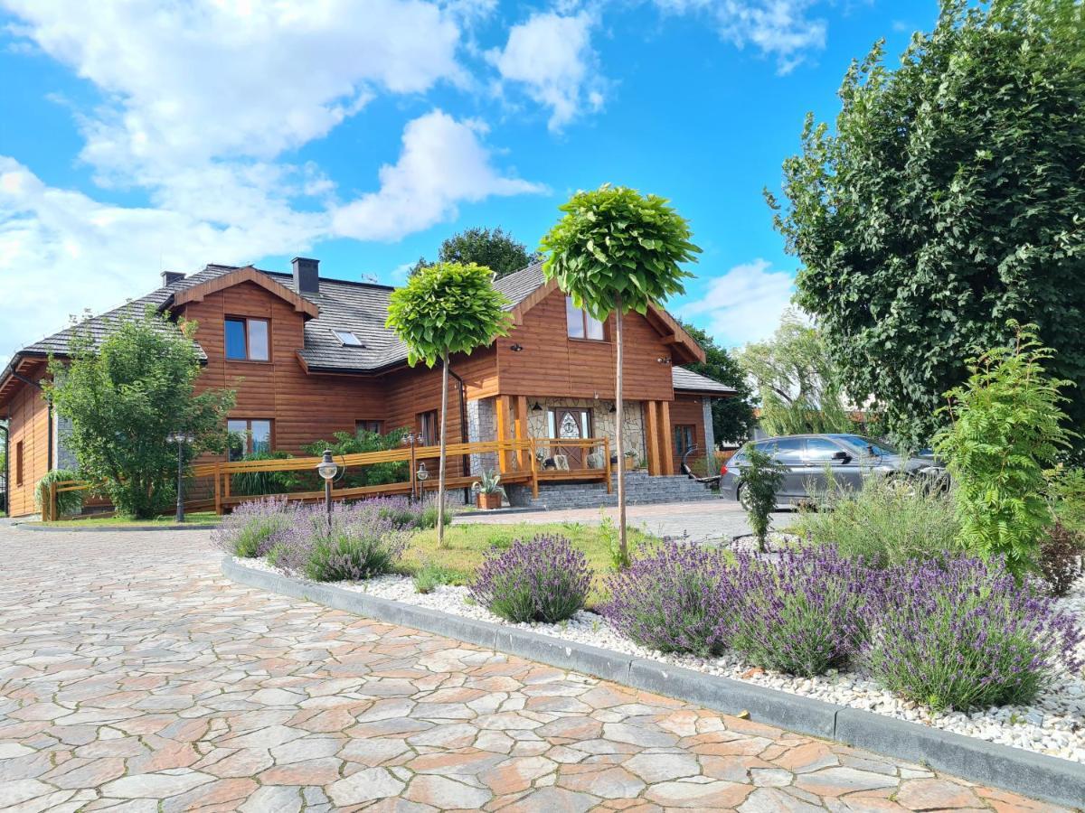 Gosciniec Ilzanka Bed & Breakfast Ngoại thất bức ảnh