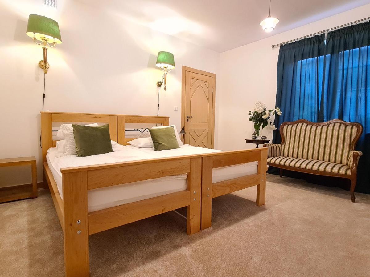 Gosciniec Ilzanka Bed & Breakfast Ngoại thất bức ảnh